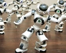 На YouTube показали танцующих роботов