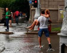 Жара оставит украинцев в покое, но это не точно