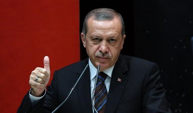 Ердоган запитає думки турок про розширені повноваження