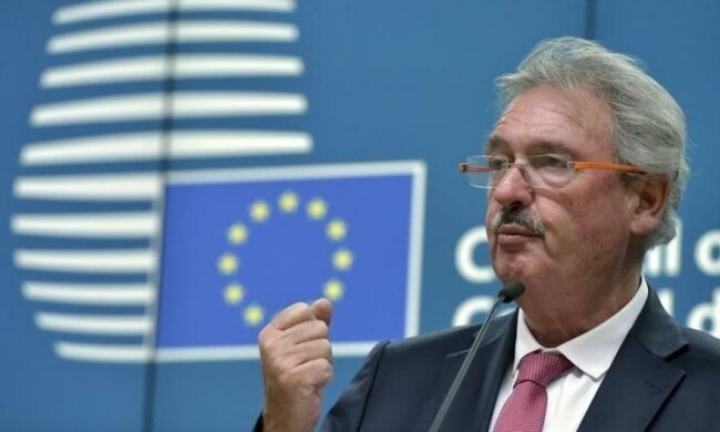 Люксембурзький міністр відвідає українських воїнів на передовій