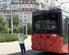 Водійка тролейбусу: фото скрін Ютуб