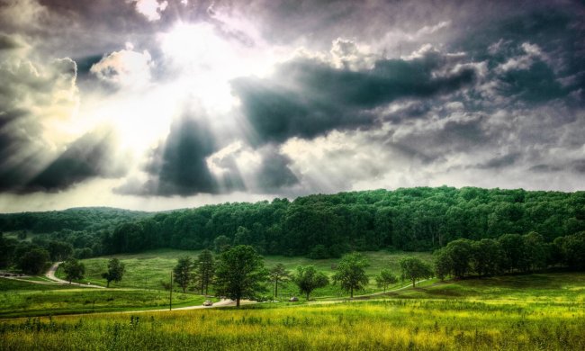 Погода на 4 травня: вихідні принесуть просвітлення, але ненадовго