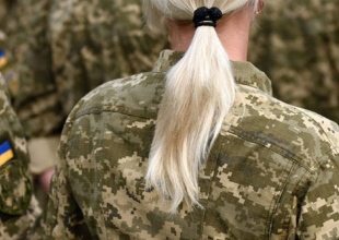 Воинский учет женщин, скриншот: YouTube