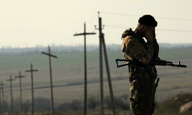 Терористи за ніч 22 рази обстріляли позиції сил АТО