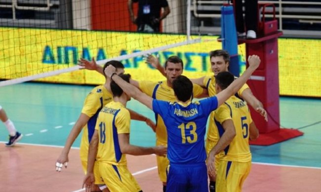 Сборная Украины по волейболу победила Беларусь