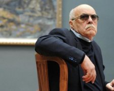 В поклоне перед диктатором и убийцей: умершего Говорухина смешали с грязью