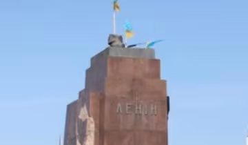 Туфлі харківського Леніна демонтують за 1,7 млн гривень