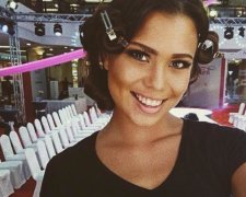 Вечірка вдалася: гола модель випала з вікна 20 поверху