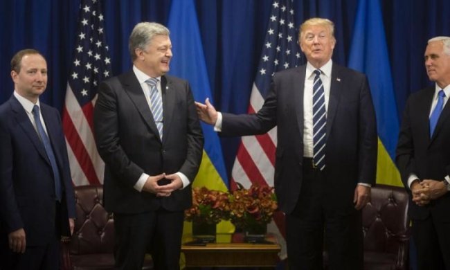 Порошенко зустрівся з Трампом: з'явились фото та відео