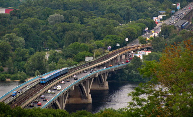 Вслед за Шулявским в Киеве перестанет работать еще один мост