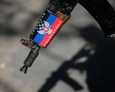 Юрист просит спасти его от "работодателей ДНР"