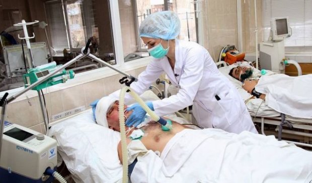 До Дніпропетровська доправили 14 поранених бійців, 4 у тяжкому стані – лікарі