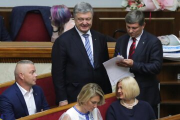 Найкраща подруга Порошенка засвітилася в ніжних обіймах Шуфрича, цинізм зашкалює: "Плювок у обличчя"