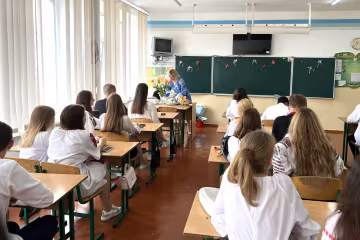 Школьники на уроке