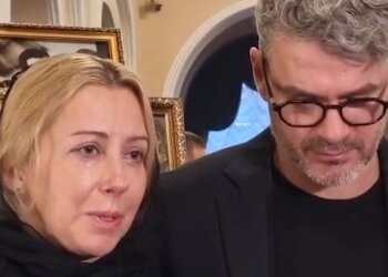 Тоня Матвиенко на похоронах мамы