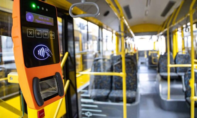 Тролейбус у Києві, оплата проїзду карткою