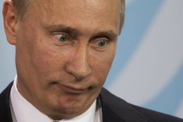 Фашисти в Криму з російським прапором: на півострові знайшли книгу про москалів