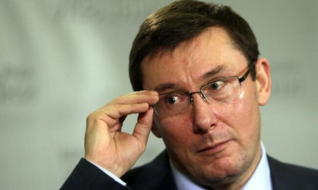 Послание судьям: Луценко намекнул на возможный пожар