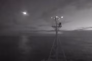 Вид з корабля RV Investigator, скріншот: YouTube