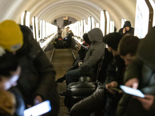 Метро як укриття: фото КМДА