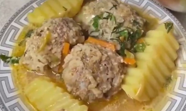 Сочные ежики, кадр из видео