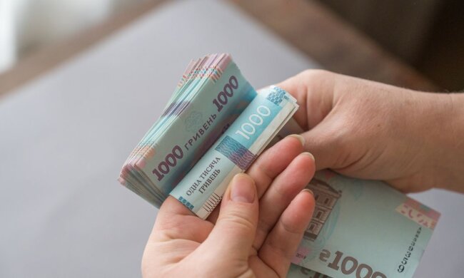 Мінімальна пенсія в Україні: підвищені виплати для сімей загиблих військових
