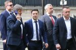 Дніпряни прийшли під вікна Зеленського, натовп кипить: "Покарати Філатова!"