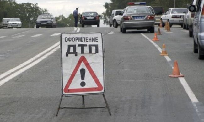 Молодожены попали в аварию в день свадьбы