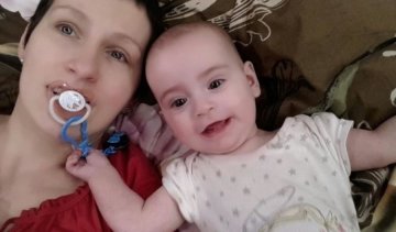 Умерла украинка, отказавшаяся лечить рак ради дочери