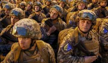 Армия пополнилась 29,5 тысячами контрактников 