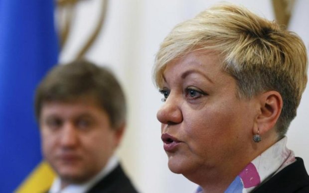 Гонтарева и Данилюк вызвали экономический коллапс в Украине, - СМИ
