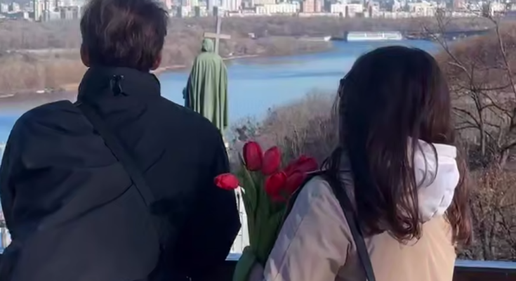 Українці, Київ, фото із соцмереж