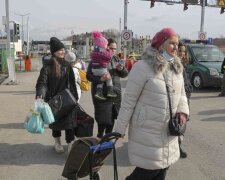 В Европе можно остаться совсем: что предлагают украинским беженцам