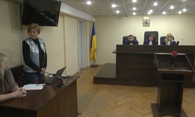 Во Львове судья "обиделась" на присяжную из-за Иисуса - любил теребить это руками