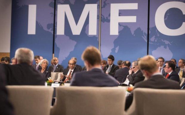 СМИ: переговоры МВФ по Украине отложили в последний момент
