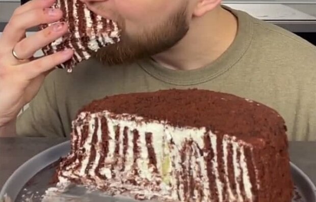 Торт "Спартак", скриншот из видео