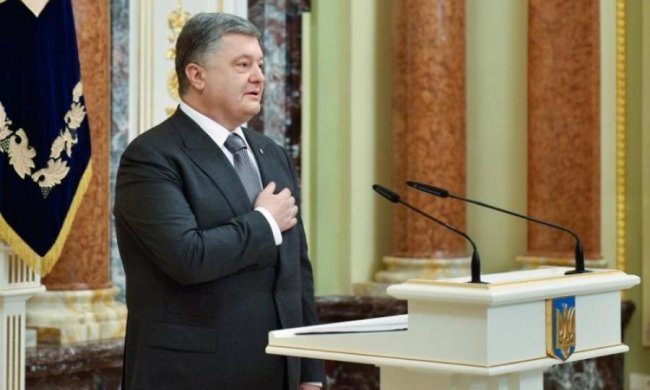 Порошенко рад, что у него есть отец