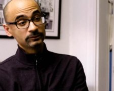 Любитель юних письменниць: глава журі Пулітцерівської премії з ганьбою покинув пост