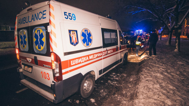 У Києві велика ДТП перейшла в бійку водіїв: рух паралізовано