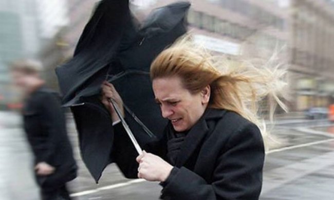 Синоптики оголосили у Києві штормове попередження 