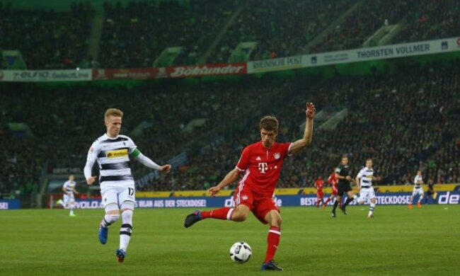 Бавария укрепила лидерство в чемпионате Германии