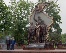 Диверсія в Луганську: підірвали пам'ятник сепаратистам
