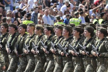 Не мужественная, а храбрая: сколько тысяч женщин защищали Украину на Донбассе