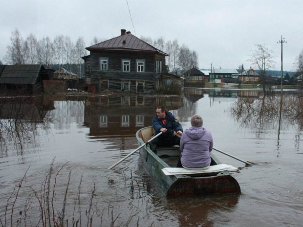 На Закарпатье непогода обрушилась на простых людей: вода отравлена, жители в смертельной опасности