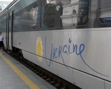 Поезд №1 едет в ЕС: украинские вагоны пополнили список лучших в Европе