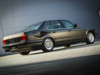 BMW 7 Series v16