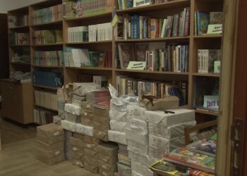 Нові підручники: фото скрін Ютуб