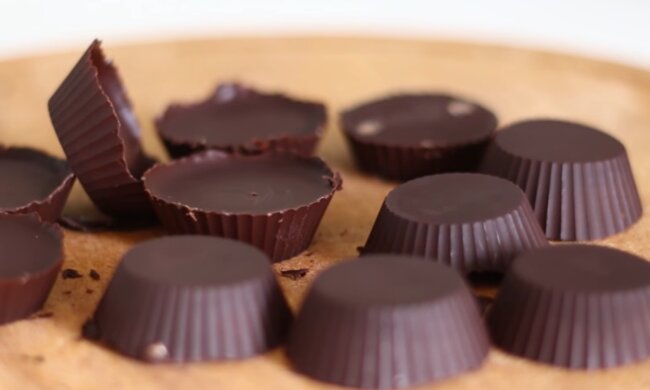 Шоколадні цукерки, скріншот: YouTube