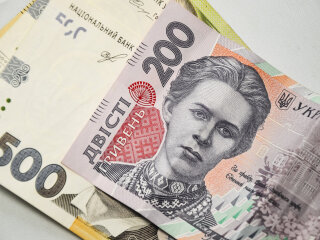 Банкноти 50 і 200 гривень, які НБУ вилучає з обігу