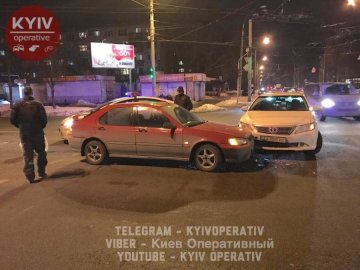 П'яний водій зніс іномарку в Києві